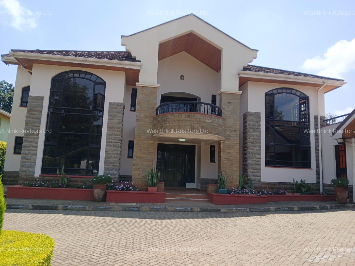 4 Bed House with En Suite at Karen - 2