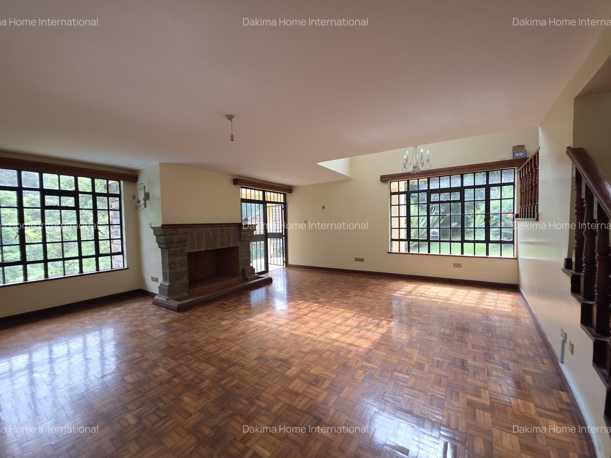 4 Bed Townhouse with En Suite in Kitisuru - 3