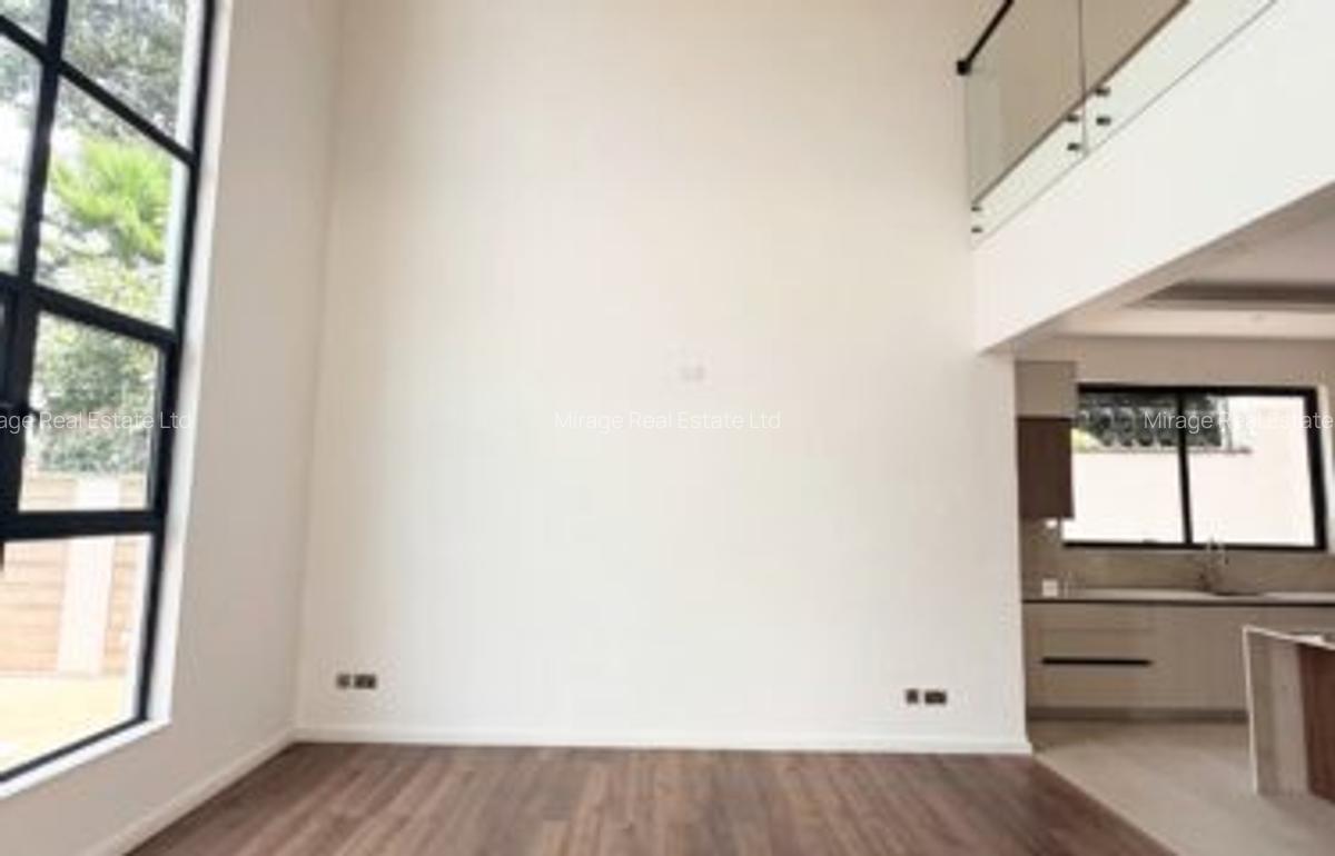 5 Bed Villa with En Suite in Lavington - 7