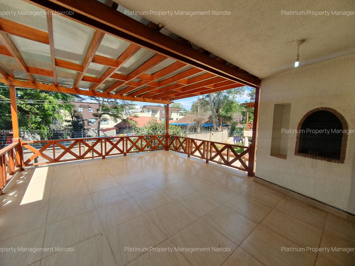 5 Bed House with En Suite at Convent Drive - 19