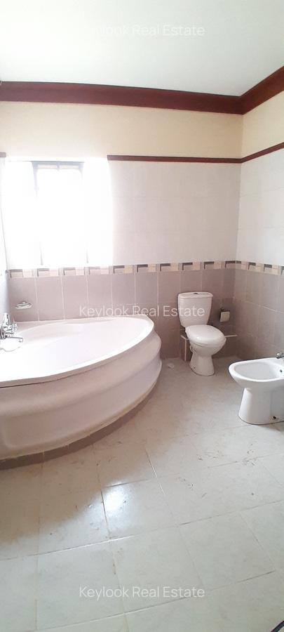 4 Bed Townhouse with En Suite at Riara Road - 4