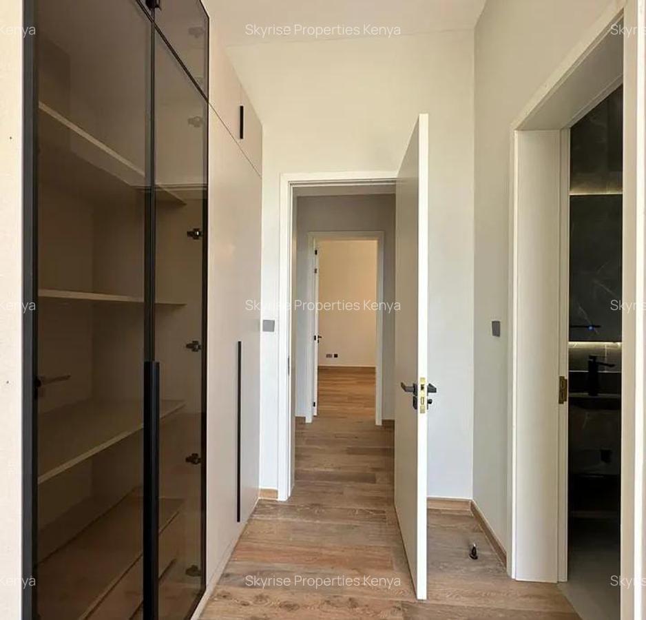 5 Bed Townhouse with En Suite in Runda - 13