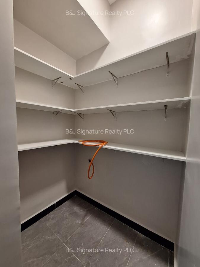 4 Bed Apartment with En Suite in Kileleshwa - 8