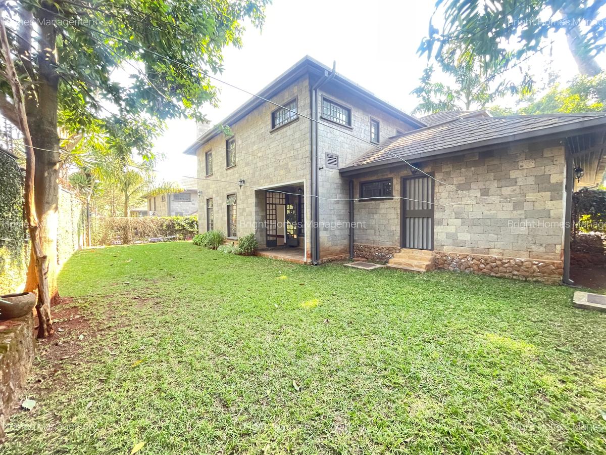 4 Bed Townhouse with En Suite in Spring Valley - 15