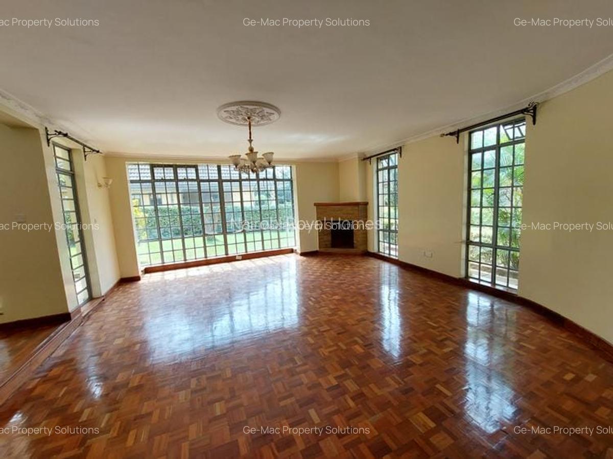 5 Bed Townhouse with En Suite in Lavington - 5