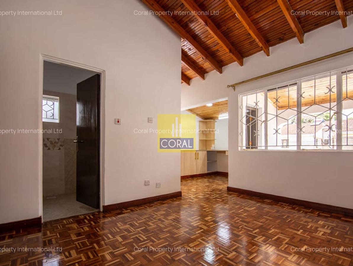 4 Bed Townhouse in Lavington - 15