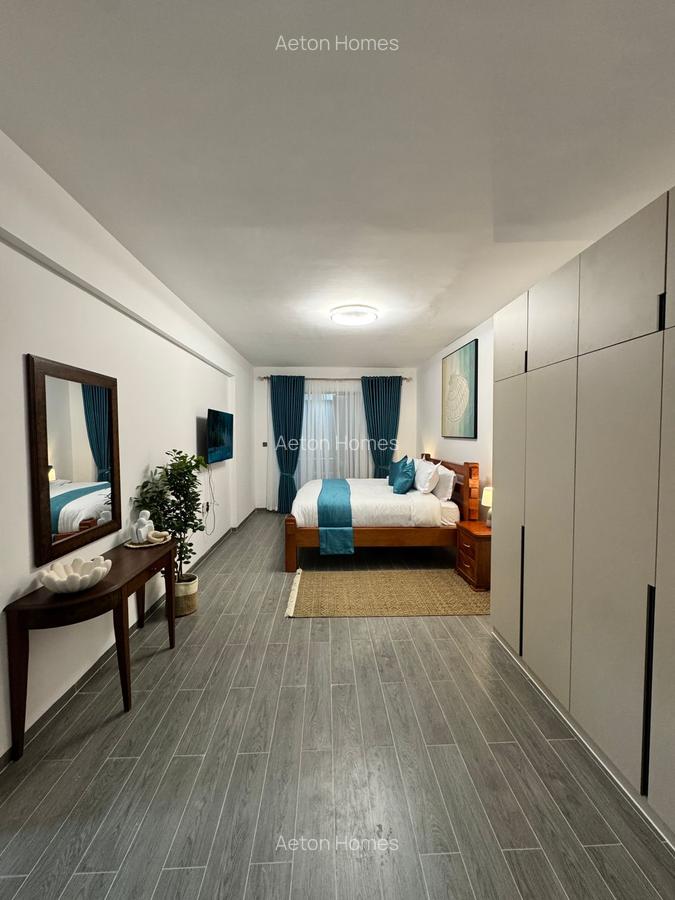 1 Bed Apartment with En Suite at Westlands Road - 3