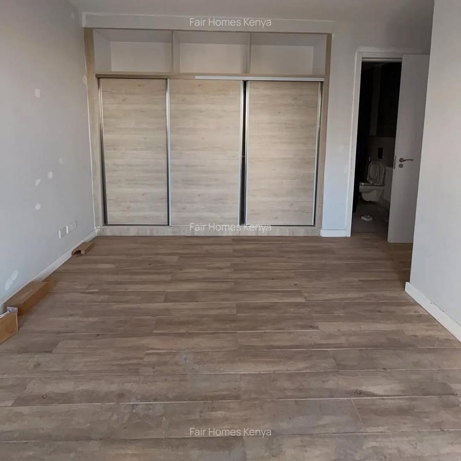 2 Bed Apartment with En Suite at Othaya Road - 10