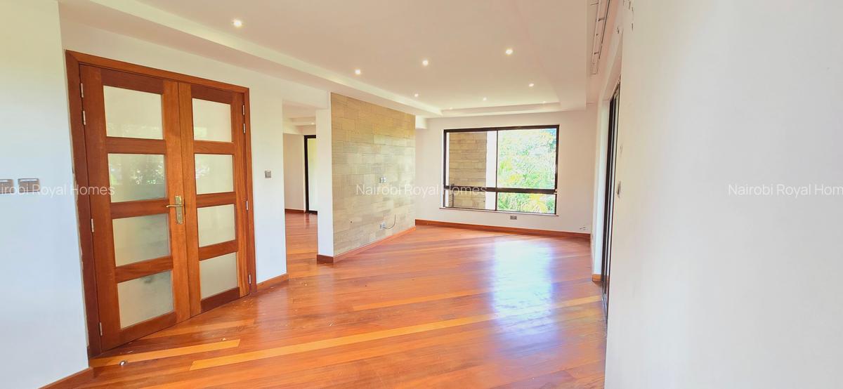 5 Bed Townhouse with En Suite at Mzima Springs - 15