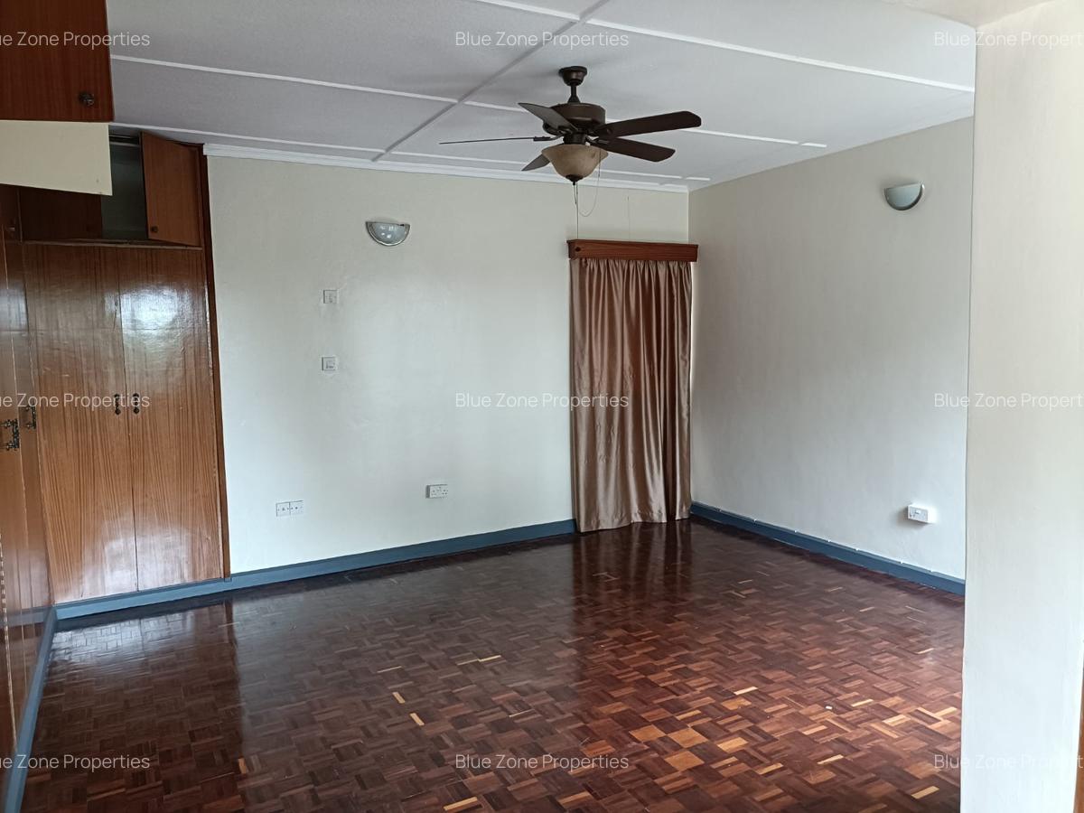 5 Bed House with En Suite at Off Runda Grove - 18