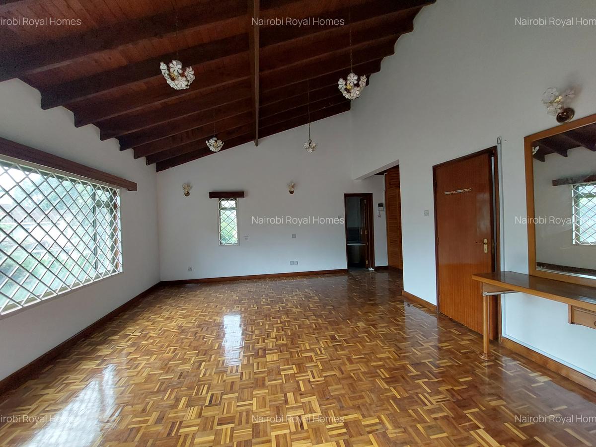 4 Bed Townhouse with En Suite at Lavington Villas - 9