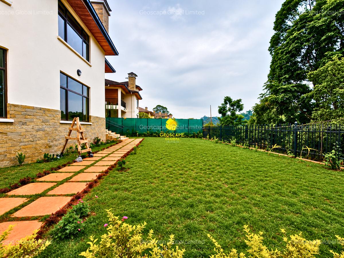 5 Bed House with En Suite in Nyari - 6