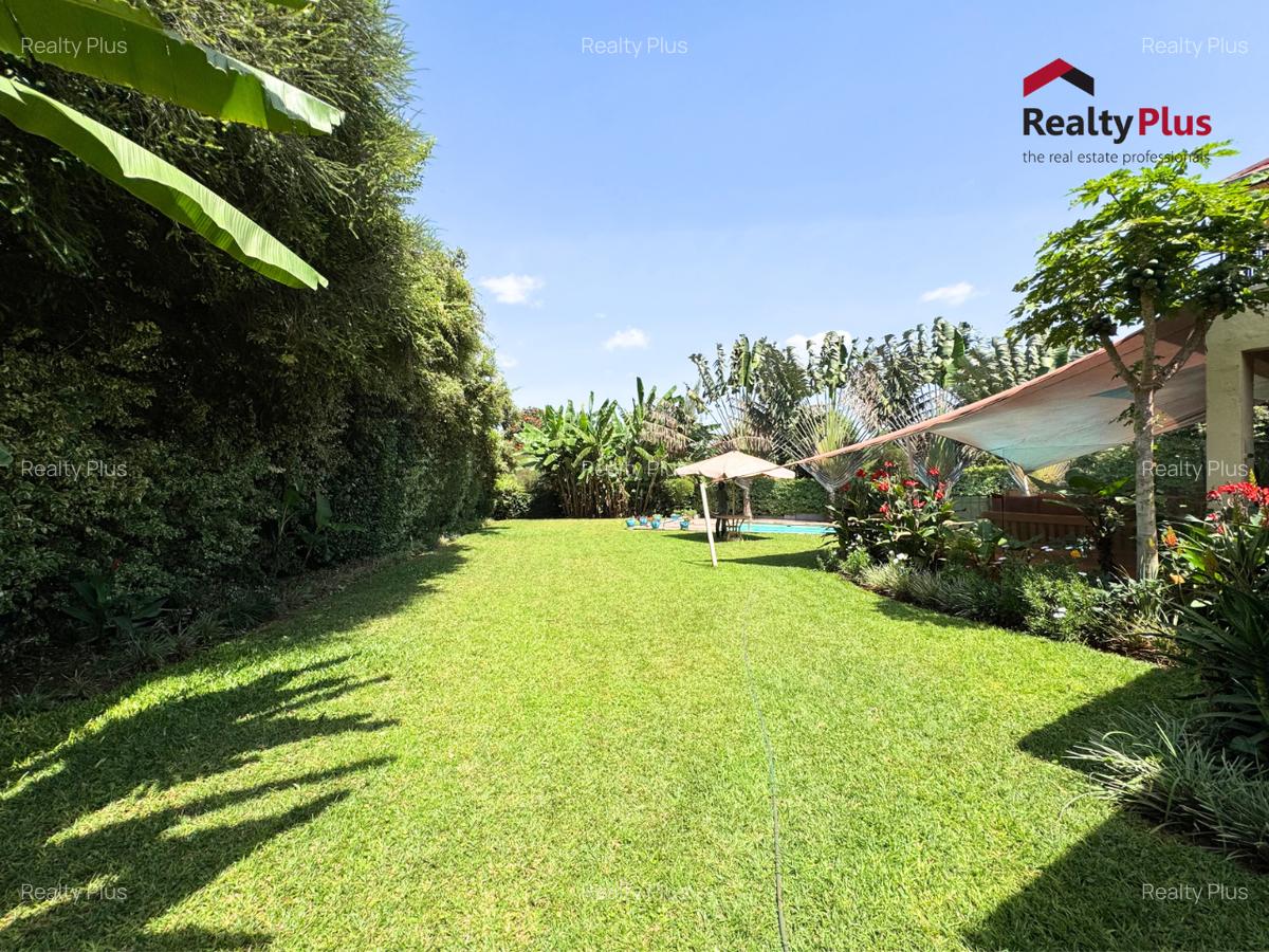 4 Bed Townhouse with En Suite in Runda - 3