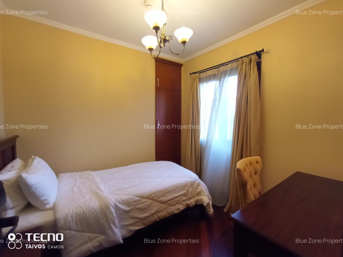 4 Bed Townhouse with En Suite at Windsor Ridgeways - 11