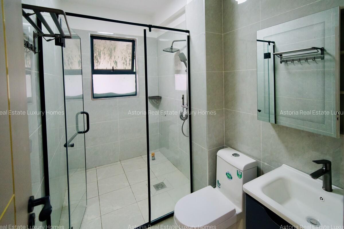 3 Bed Apartment with En Suite at 2026-232 - 18