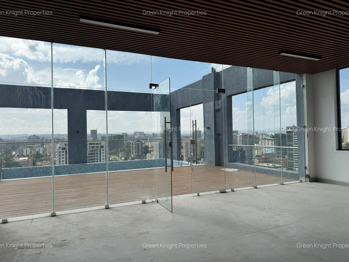 Serviced 1 Bed Apartment with En Suite in Riverside - 3