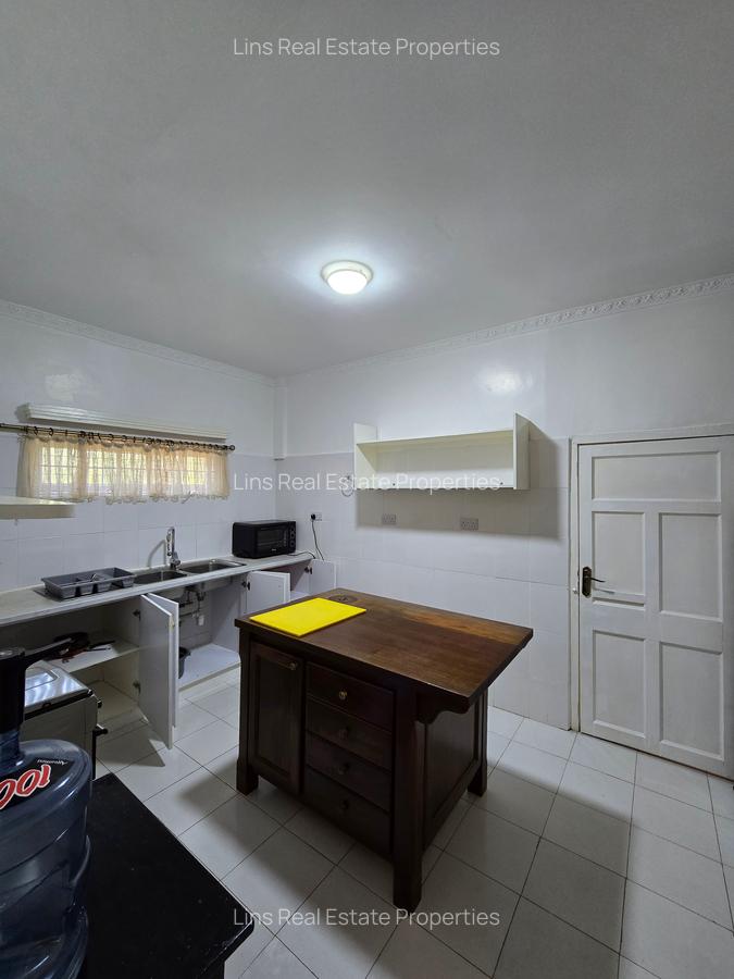 2 Bed House with En Suite in Spring Valley - 12