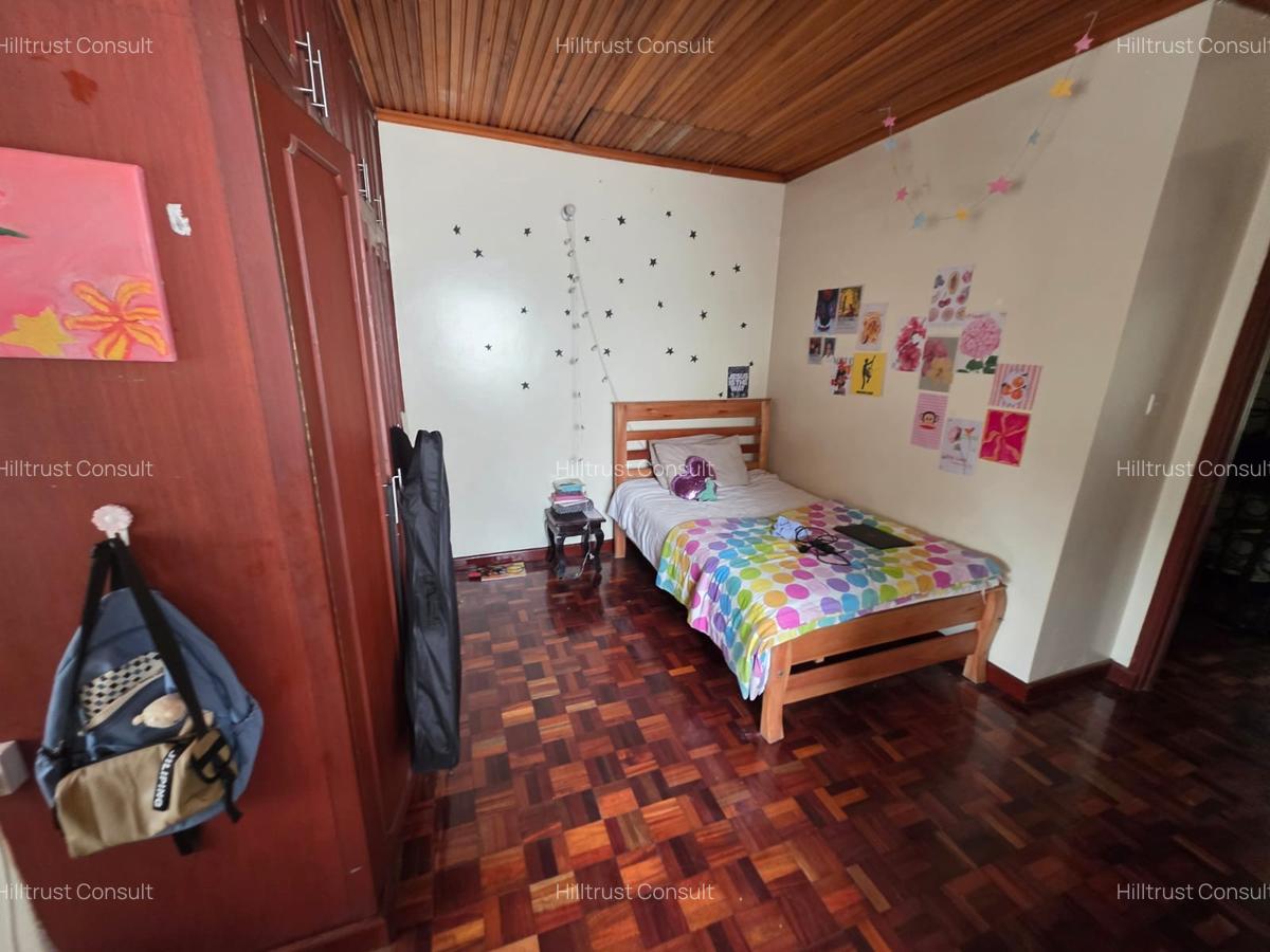 4 Bed Villa with En Suite at Off James Gichuru - 8