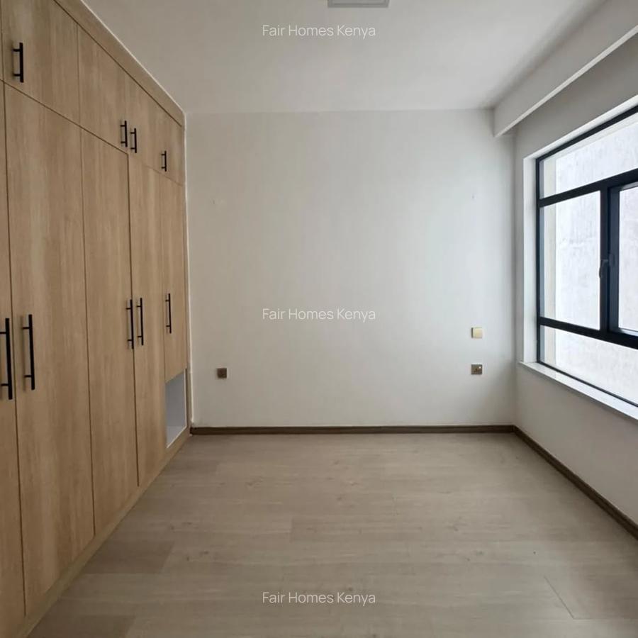 4 Bed Apartment with En Suite at Oledume Road - 5
