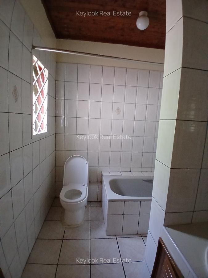 4 Bed Townhouse with En Suite at Lavington Green - 15