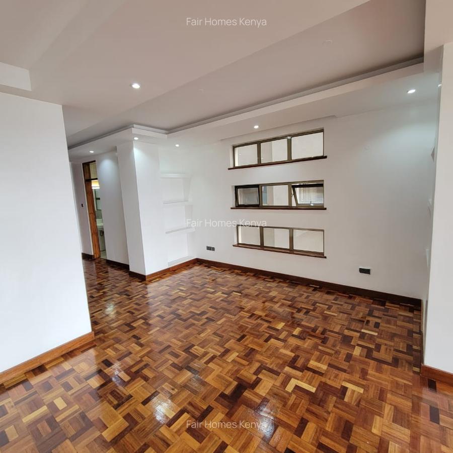 3 Bed Apartment with En Suite at Othaya Road - 6