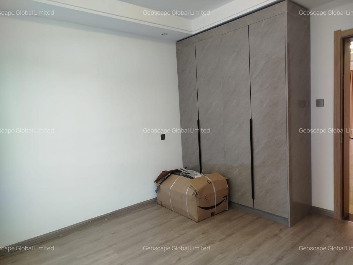 2 Bed Apartment with En Suite in Riverside - 7