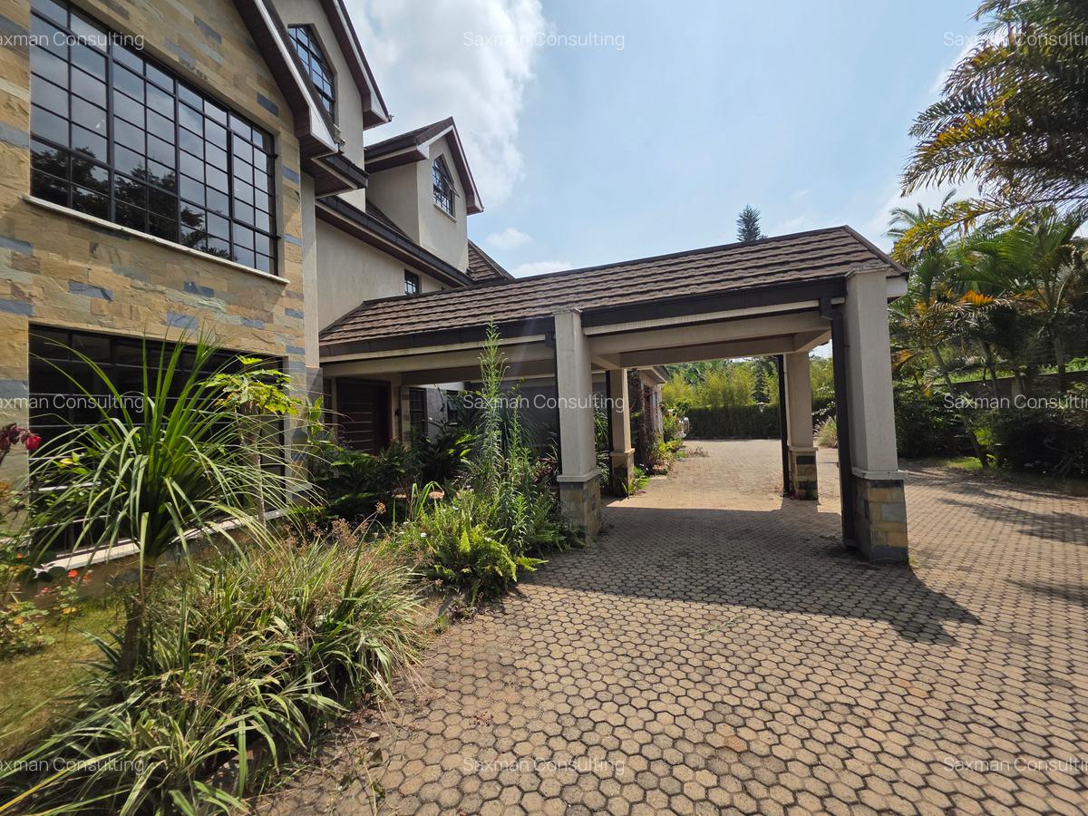 5 Bed House with En Suite in Runda - 15