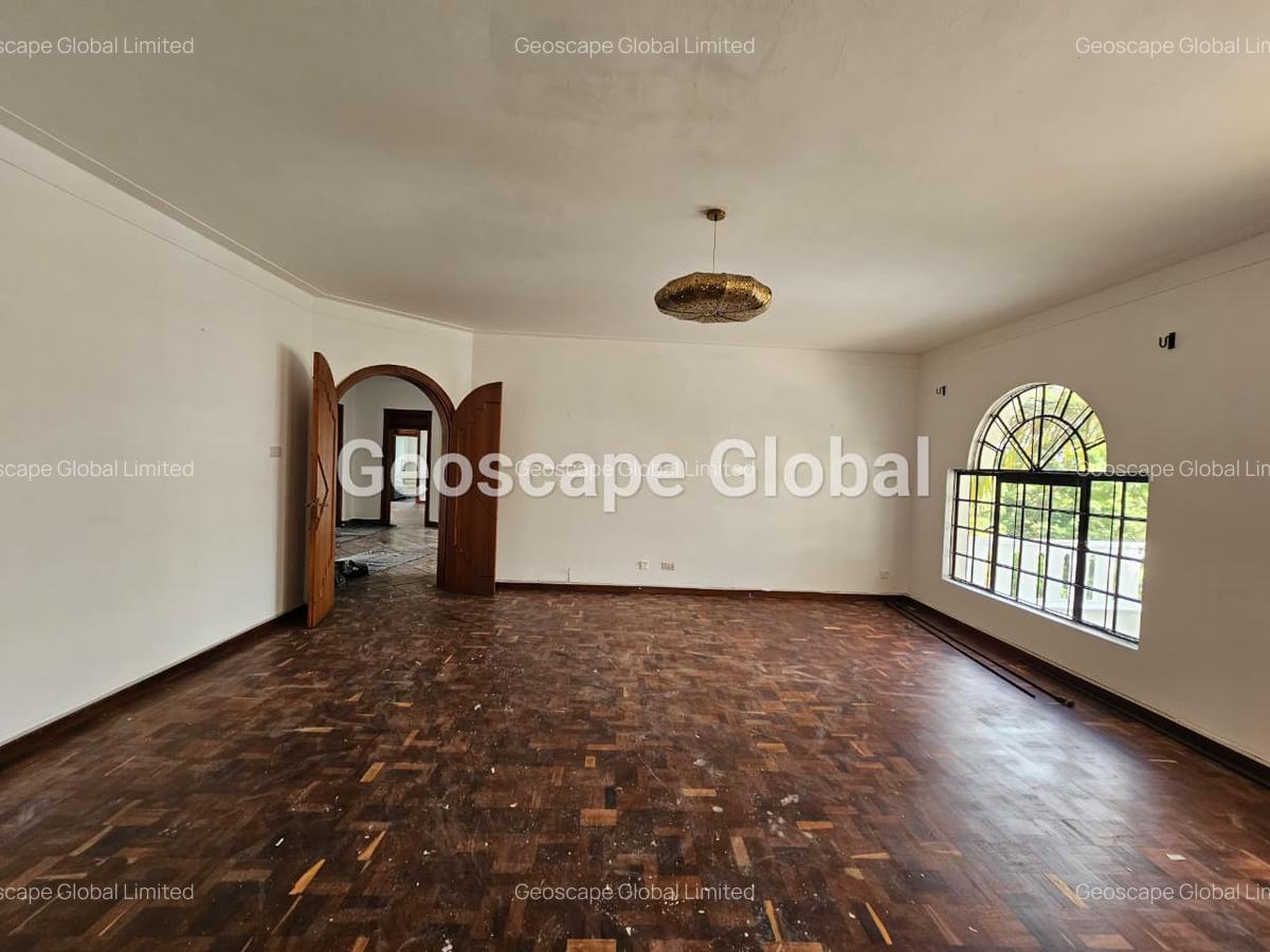 5 Bed House with En Suite in Thigiri - 11