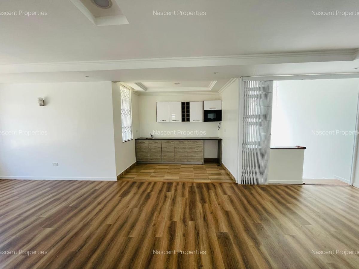 4 Bed Townhouse with En Suite in Kitisuru - 7
