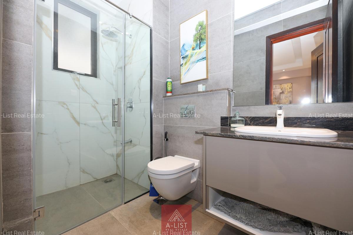 3 Bed Apartment with Swimming Pool at Riverside Drive - 11