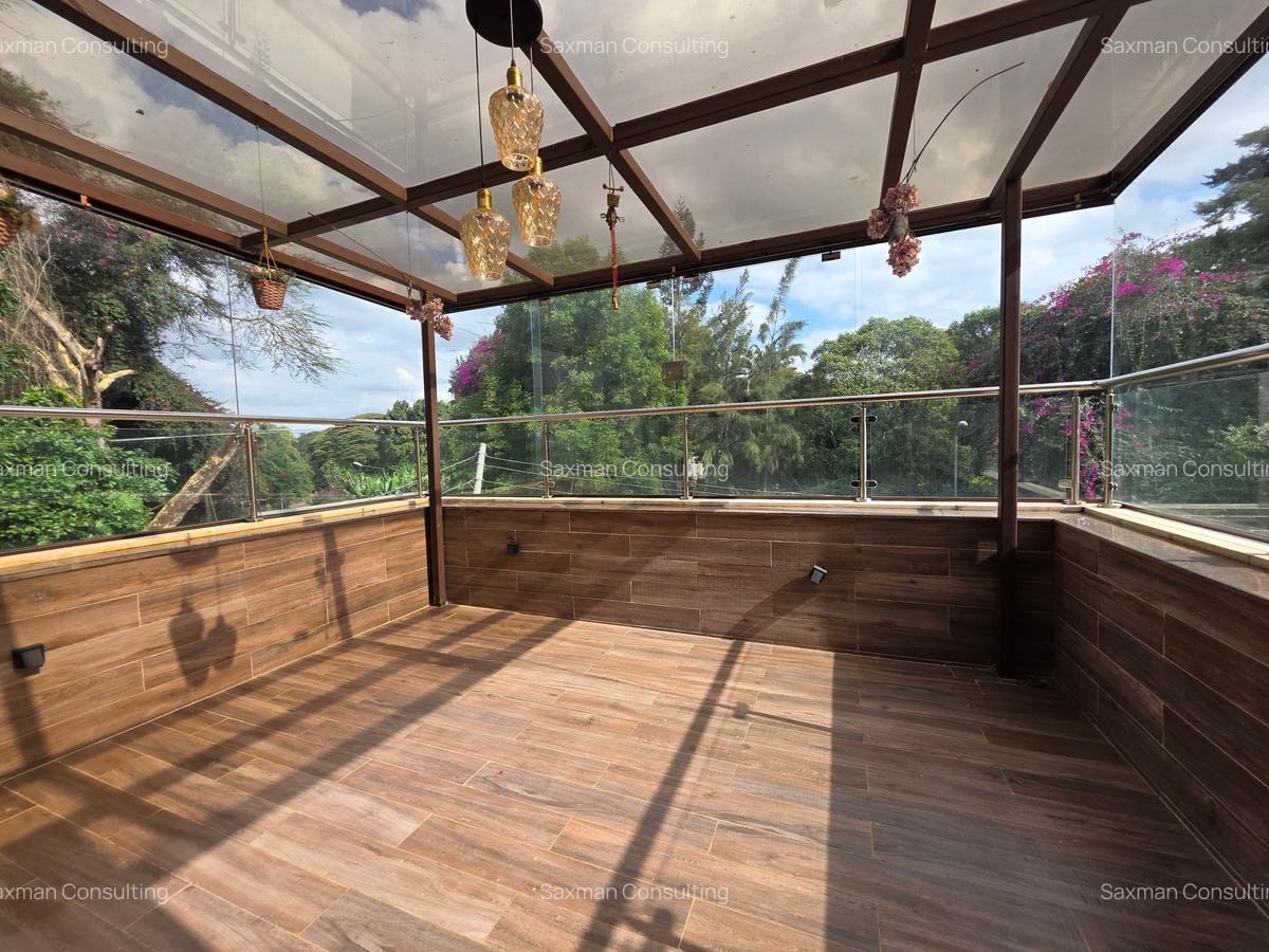 5 Bed Villa with En Suite in Lavington - 10