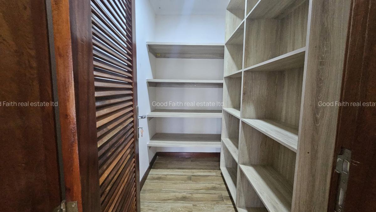 4 Bed Villa with En Suite in Kiambu Road - 5