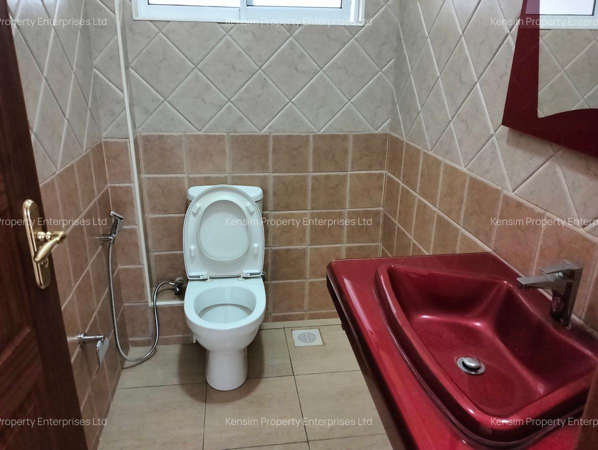 3 Bed Apartment with En Suite in Westlands Area - 3
