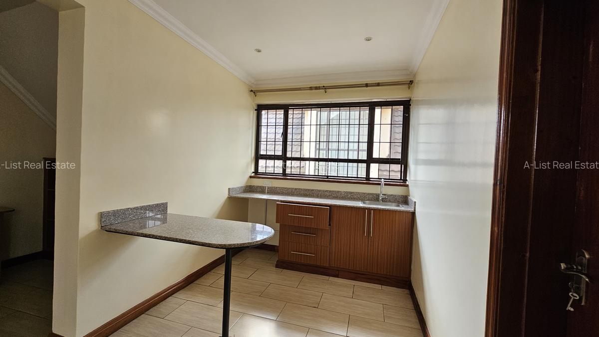 4 Bed Villa with En Suite at Runda Ruaka Road - 17