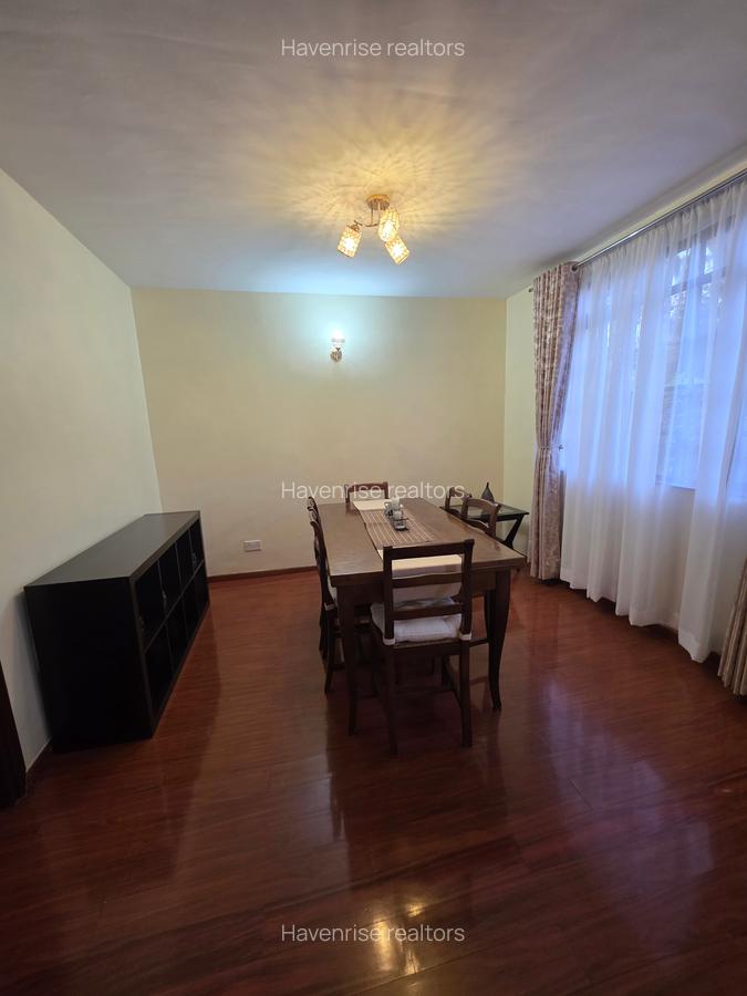 4 Bed Villa at Fourways - 4