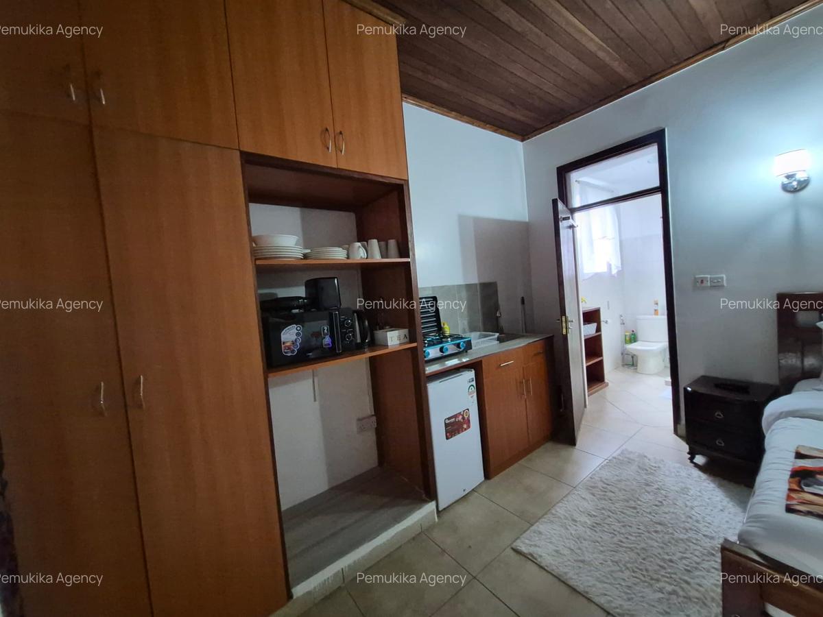 1 Bed House with En Suite in Karen - 6
