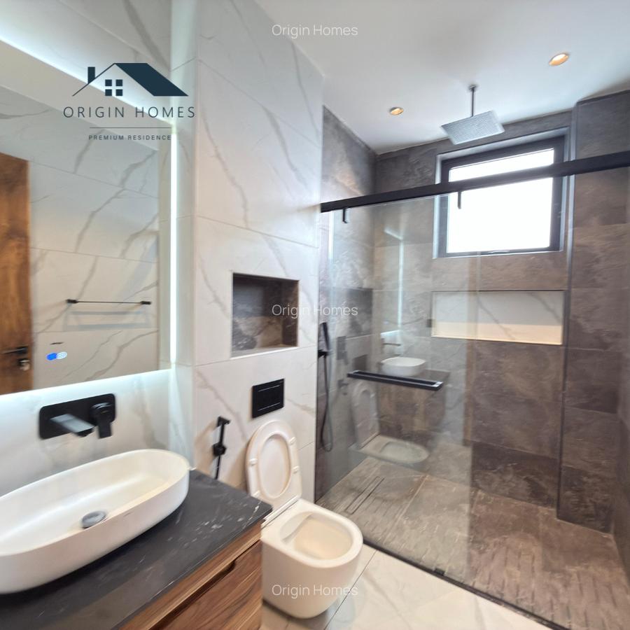 2 Bed Apartment with En Suite at Peponi Road - 10