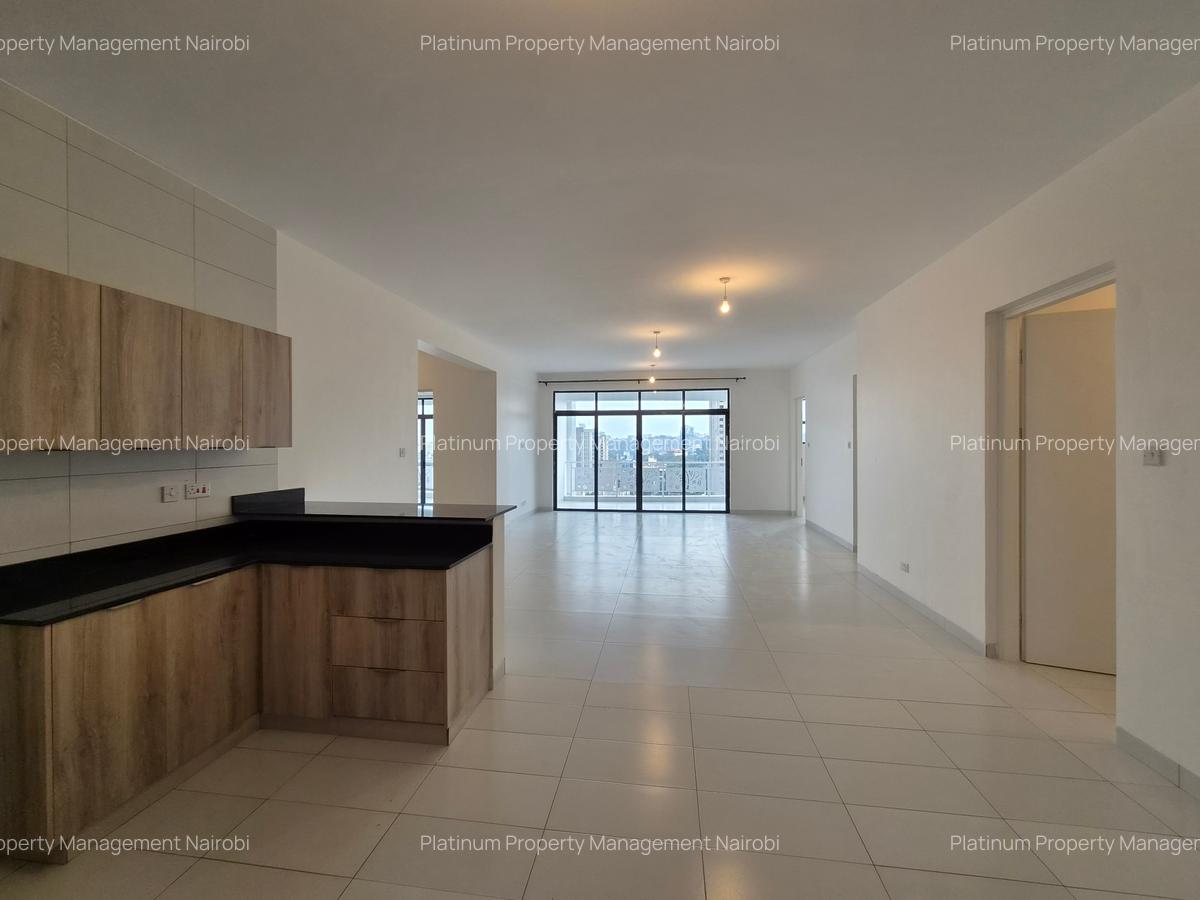 Furnished 4 Bed Apartment with En Suite at Second Parklands - 1
