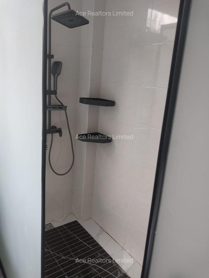 4 Bed Townhouse with En Suite at Lavington Estate - 17