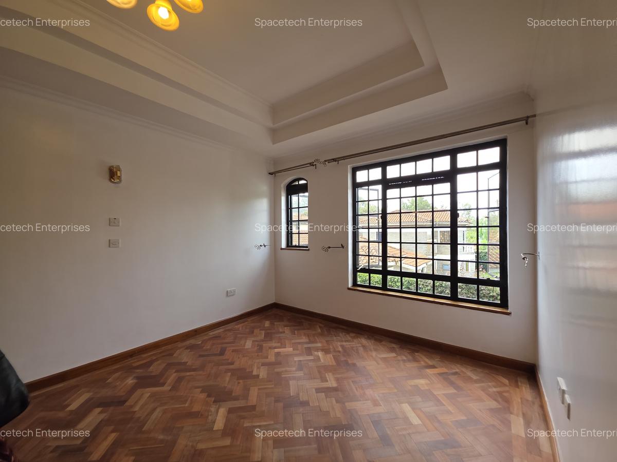 4 Bed House with En Suite in Karen - 12