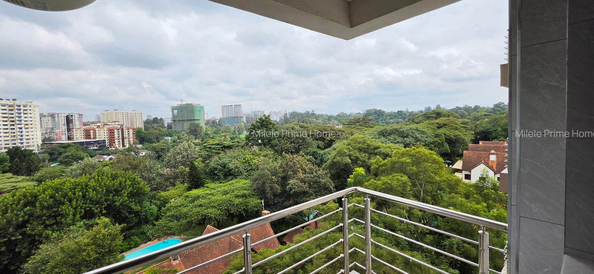Serviced 3 Bed Apartment with En Suite at Riverside Drive - 9