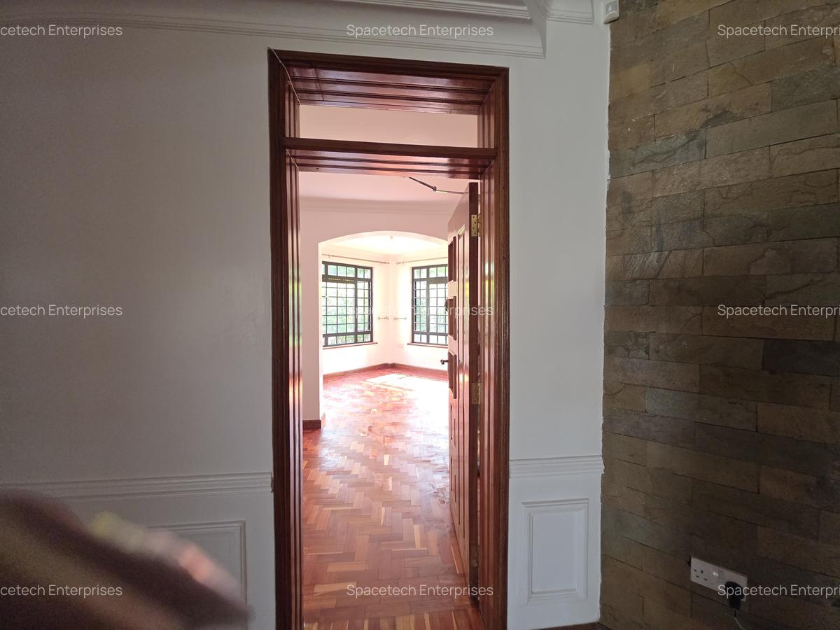 4 Bed House with En Suite in Karen - 14