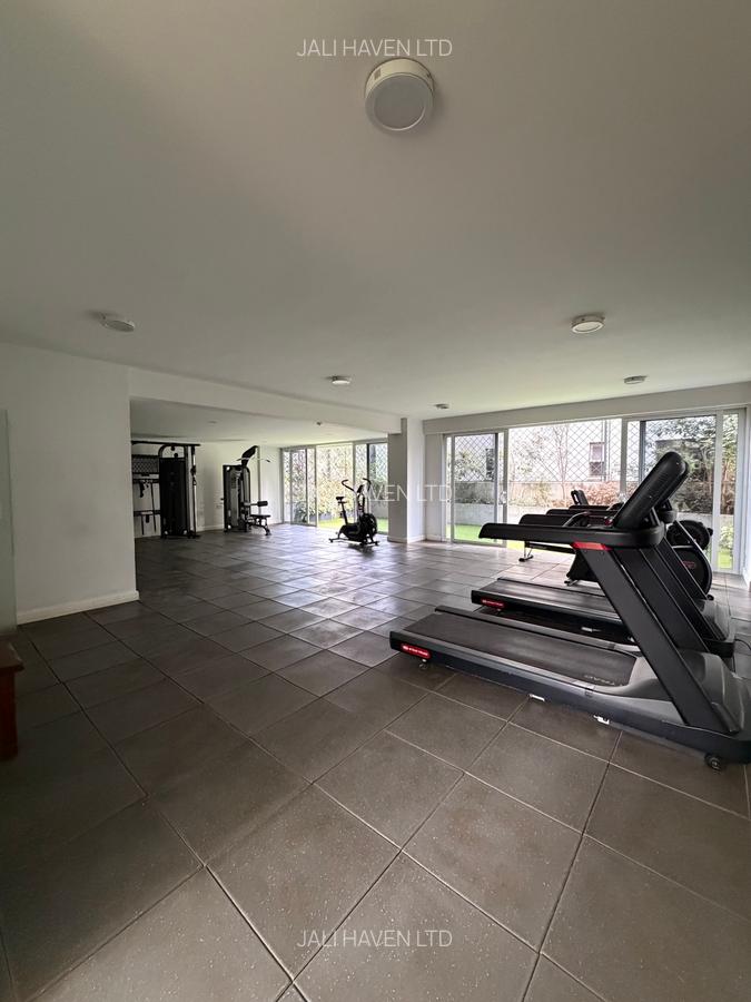 3 Bed Apartment with En Suite in Westlands Area - 14