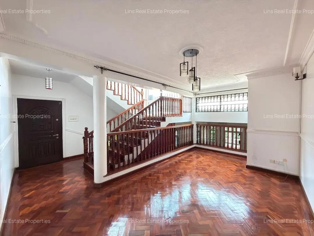 4 Bed House with En Suite in Thigiri - 5