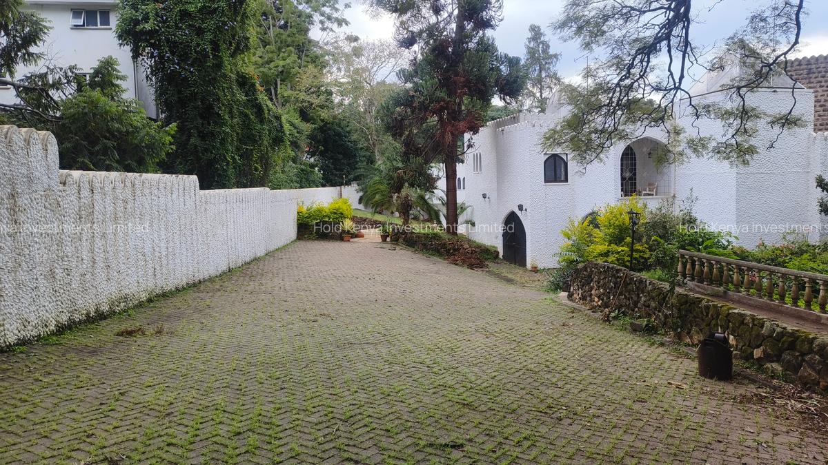 7 Bed House with En Suite at Muthaiga - 1