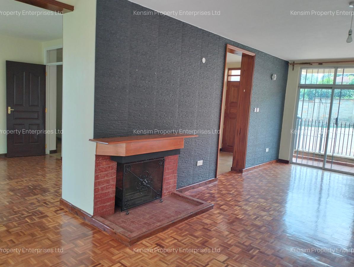 5 Bed Townhouse with En Suite in Kitisuru - 16