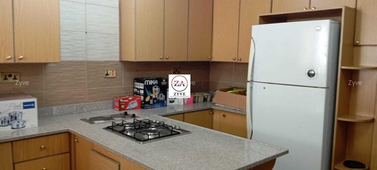 3 Bed House with En Suite at Lavington - 3