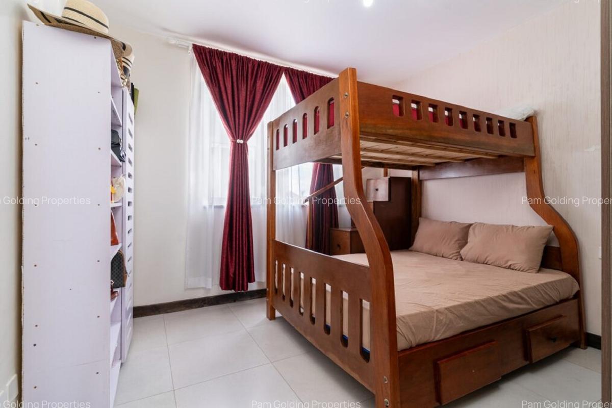 2 Bed Apartment with En Suite at Chady Road - 12