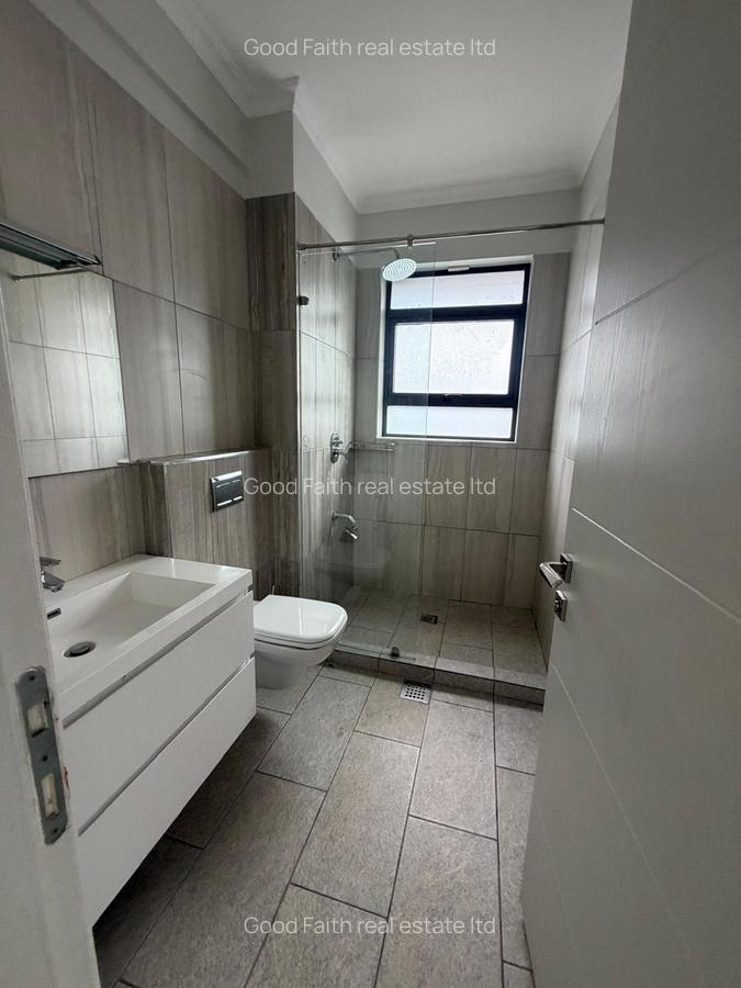 4 Bed Villa with En Suite in Kiambu Road - 16