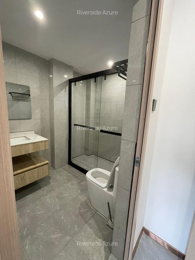 Serviced 1 Bed Apartment with En Suite at Westlands - 10